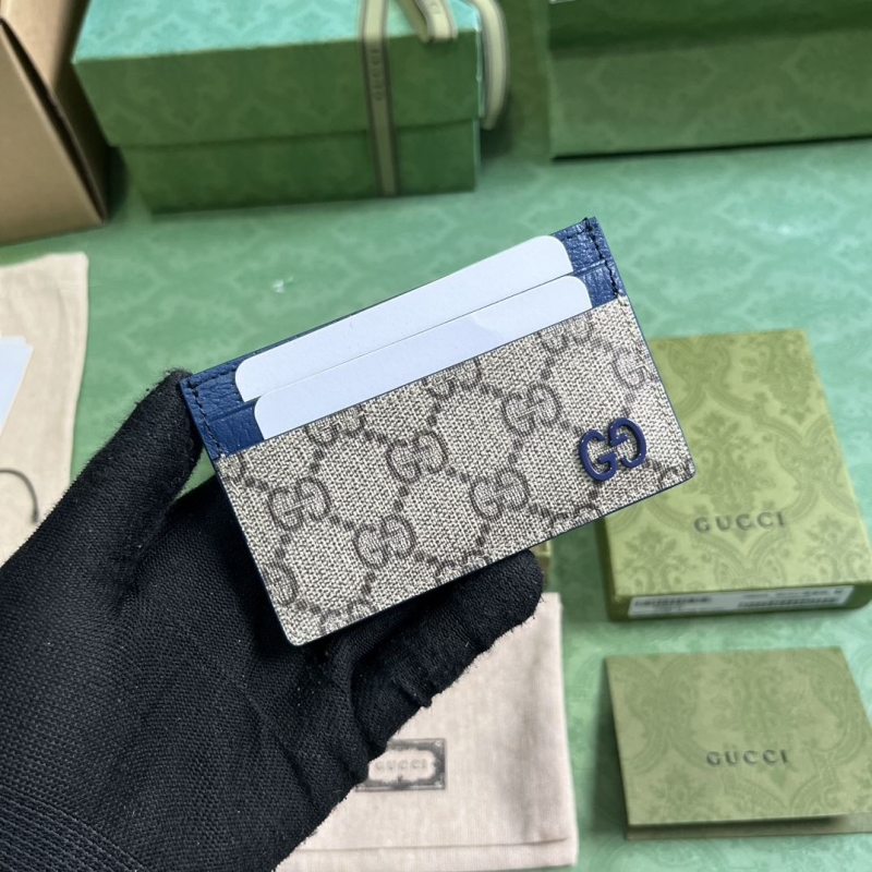 G*u*i wallets & purse
